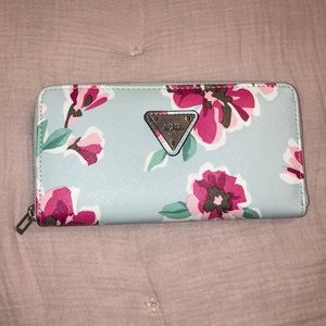 Guess Wallet